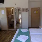 Casa Gabriele Hotel *