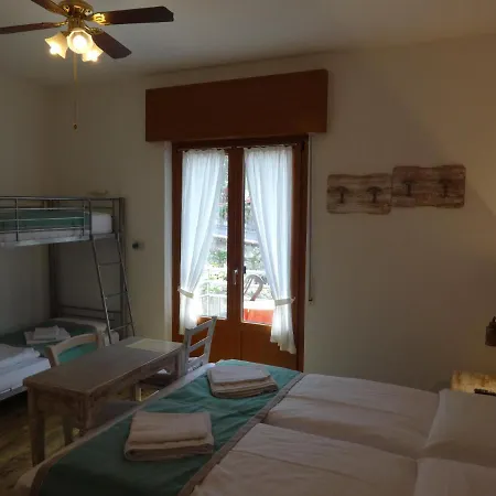 Casa Gabriele * マルチェージネ